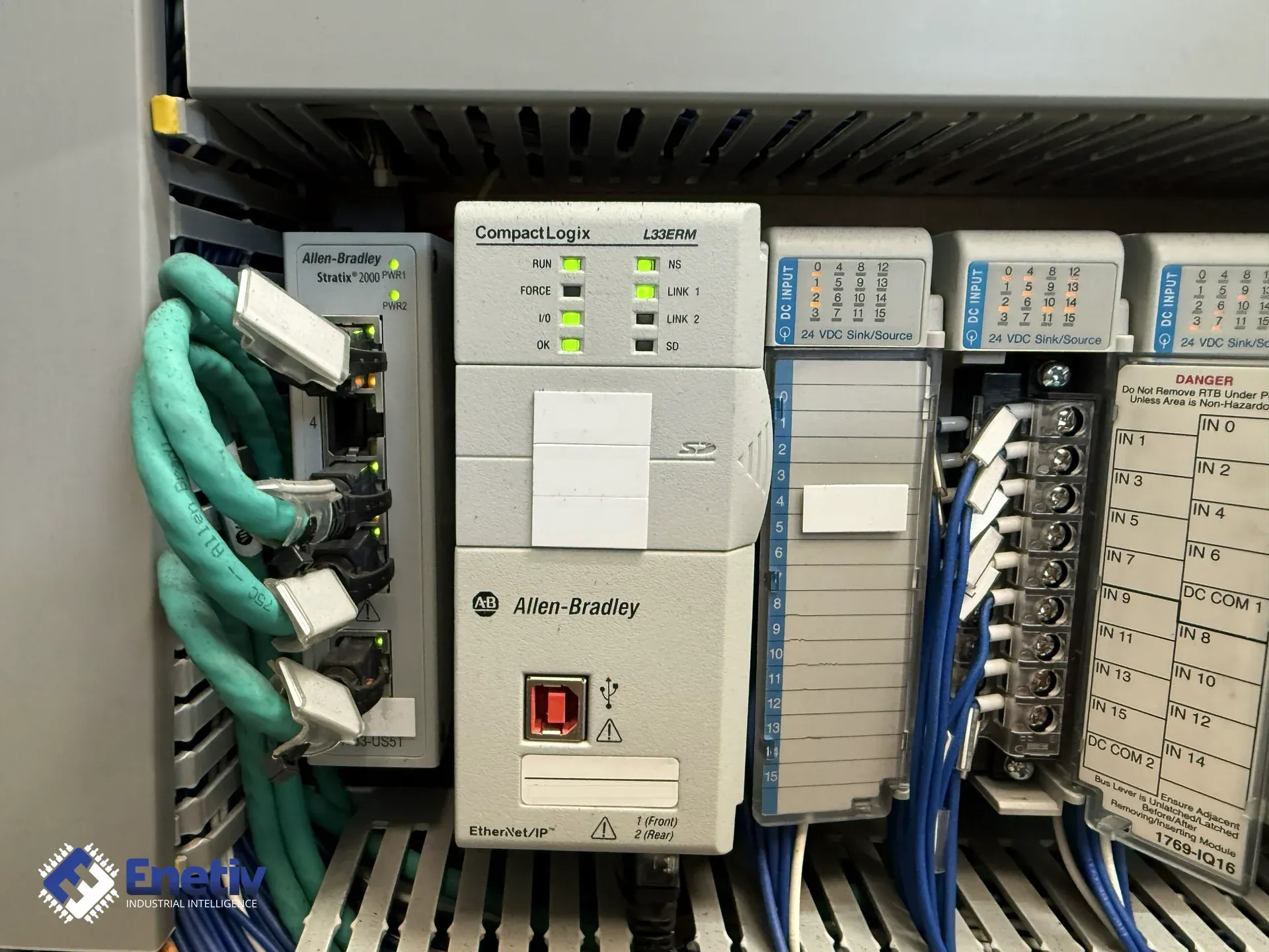 Migracja i modernizacja SLC 500 i PLC-5: Kompletny przewodnik wymiany na CompactLogix i ControlLogix