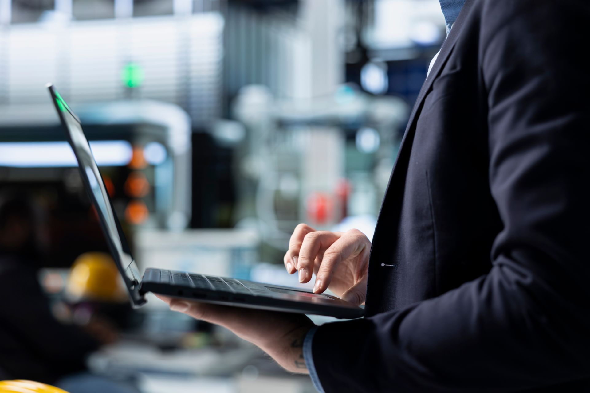 Is Your Company Facing Downtime? Remote Online Support Faster Than a Courier